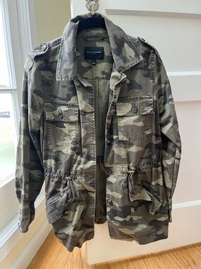 Banana Republic Women's Camouflage Utility Jacket - Olive Green